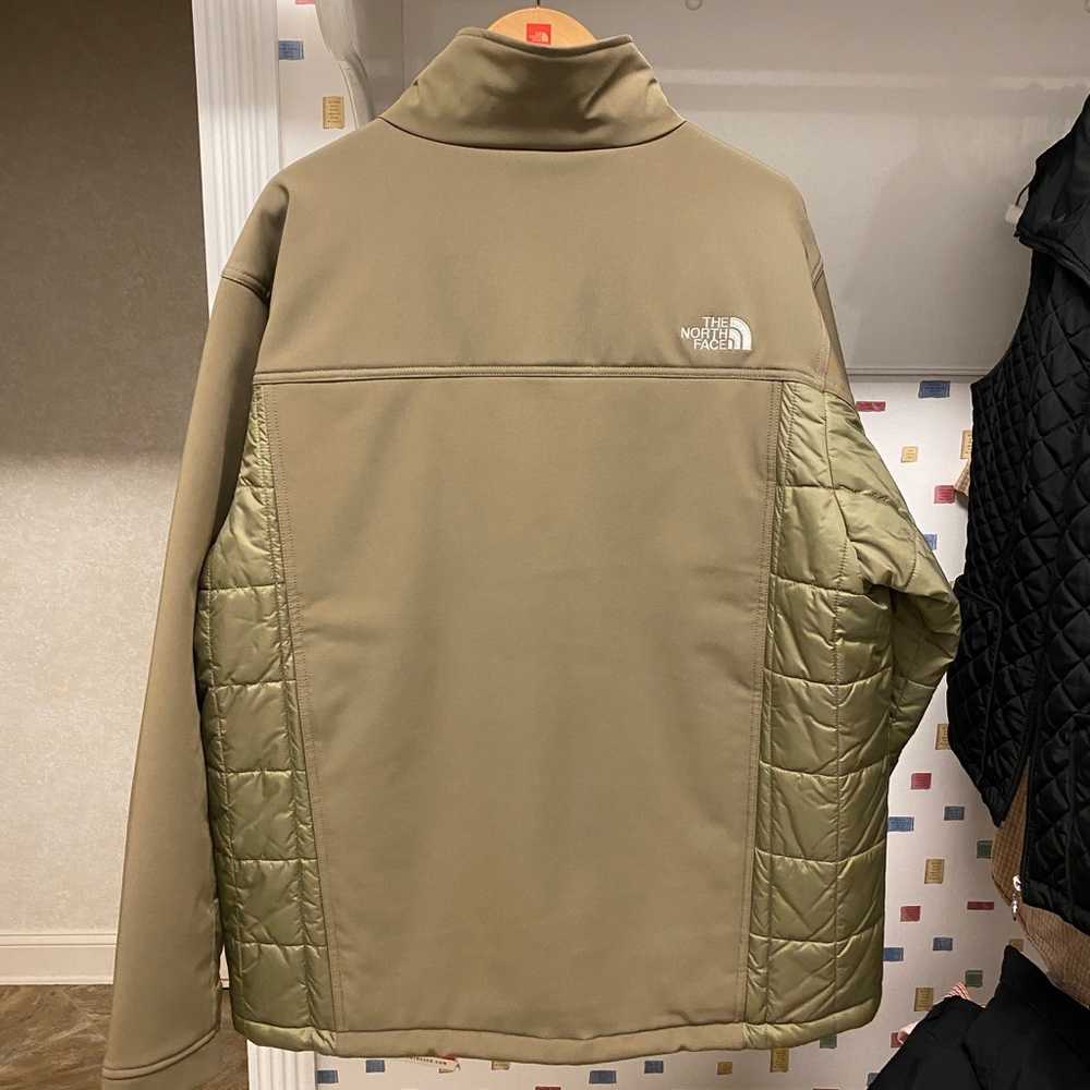 The North Face Vigilante Jacket - Cargo Green - XL - Picture 2 of 5